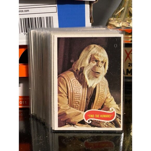 NM-MINT Vintage 1975 Topps Planet Of The Apes Card Lot GREAT CONDITION - Picture 5 of 10